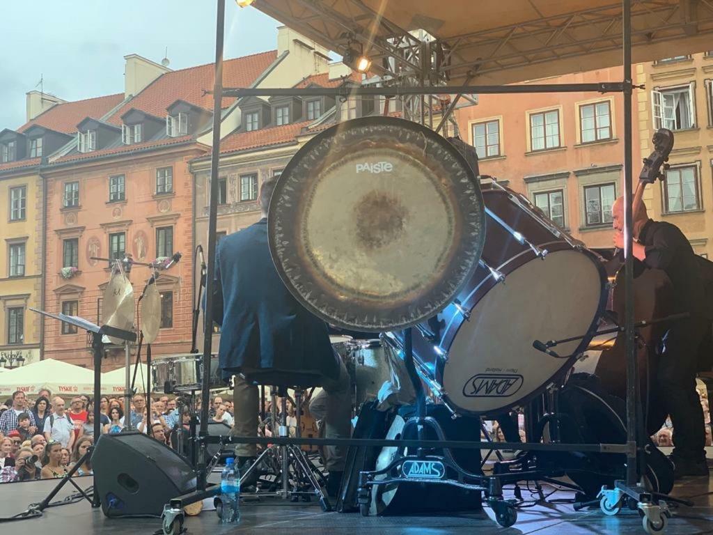 Nr 1 Europa22 Centrum Apartment Old Town Warsaw Stare Miasto Historyczna Kamienica Umiejscowiona W Zabytkowej Czesci Warszawy Obok Parku Multimedialnego I Barbakanu Parking 24H Sniadanie Opcjonaln Breakfast Optional Check In From 14 Pm Parter Ground Exteriér fotografie